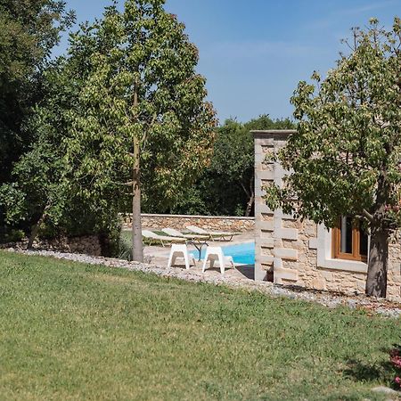Koules Estate, simplicity&natural, By ThinkVilla Argouli Habitación foto