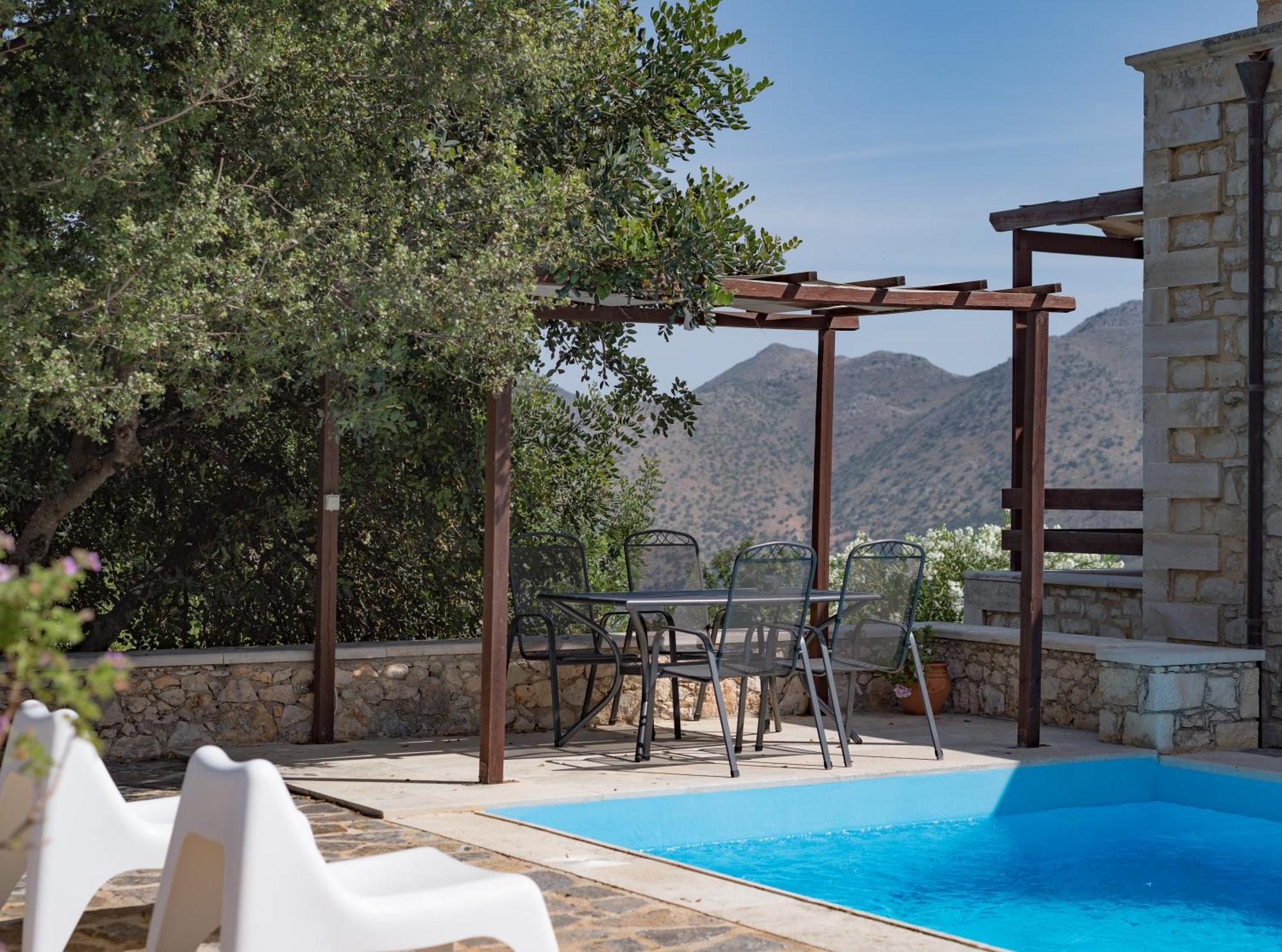 Koules Estate, simplicity&natural, By ThinkVilla Argouli Habitación foto