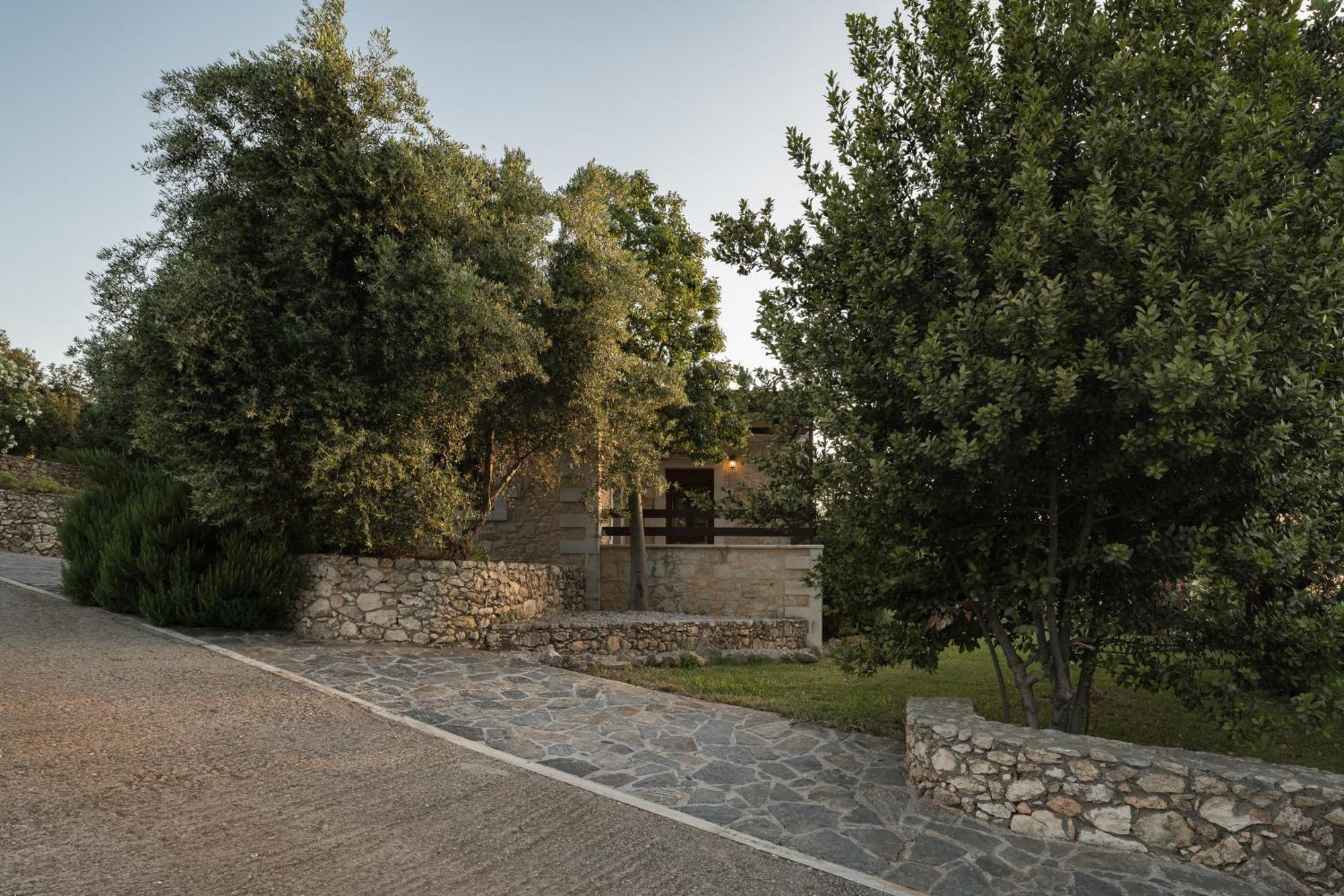 Koules Estate, simplicity&natural, By ThinkVilla Argouli Habitación foto